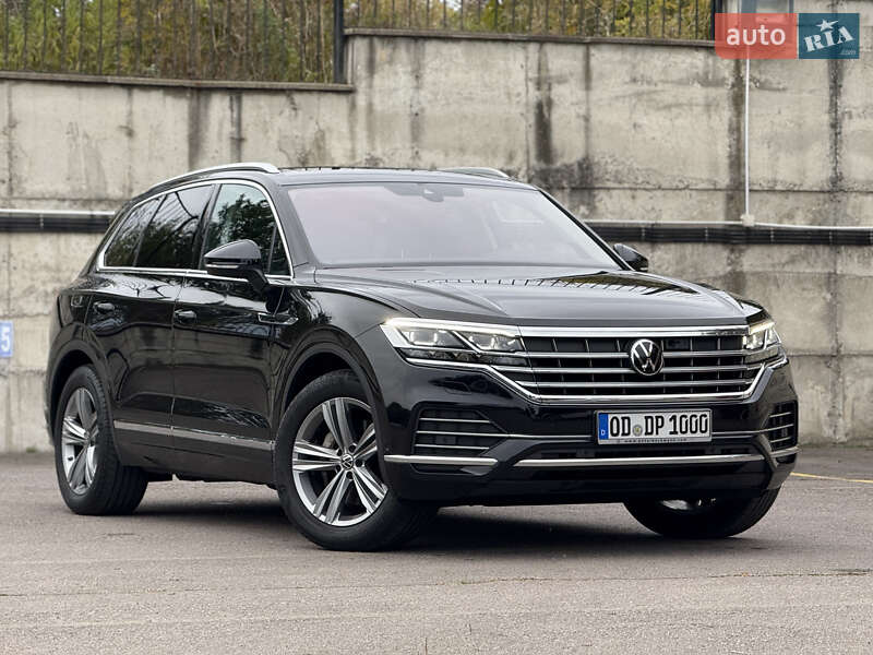 Внедорожник / Кроссовер Volkswagen Touareg 2021 в Ровно
