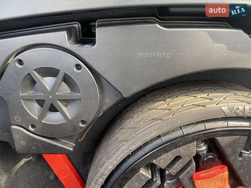 Внедорожник / Кроссовер Volkswagen Touareg 2018 в Кривом Роге