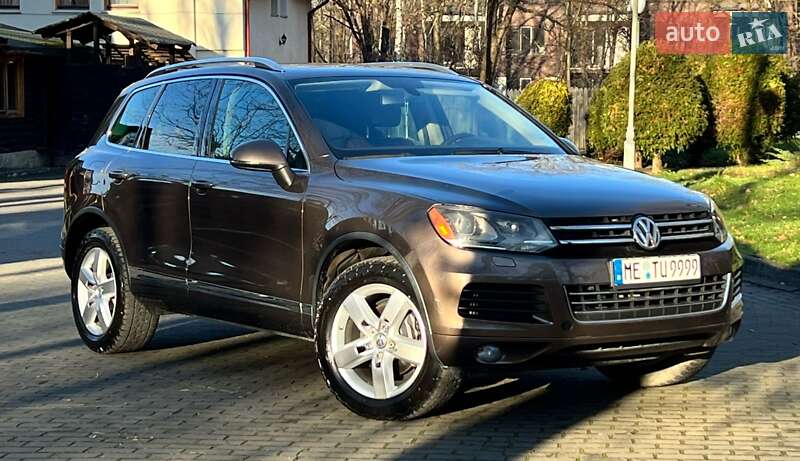 Внедорожник / Кроссовер Volkswagen Touareg 2012 в Трускавце