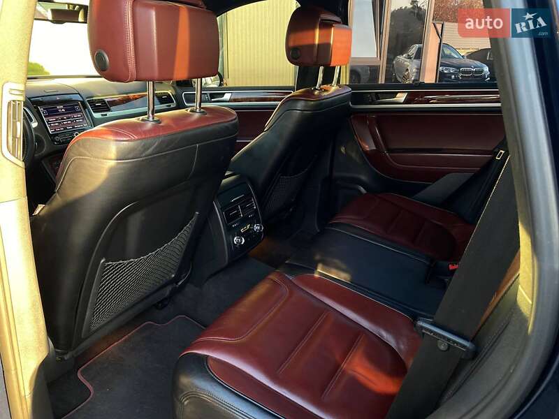 Внедорожник / Кроссовер Volkswagen Touareg 2011 в Львове фото 23 Внедорожник / Кроссовер Volkswagen Touareg 2011 в Львове