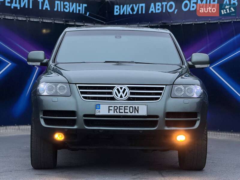 Внедорожник / Кроссовер Volkswagen Touareg 2003 в Запорожье