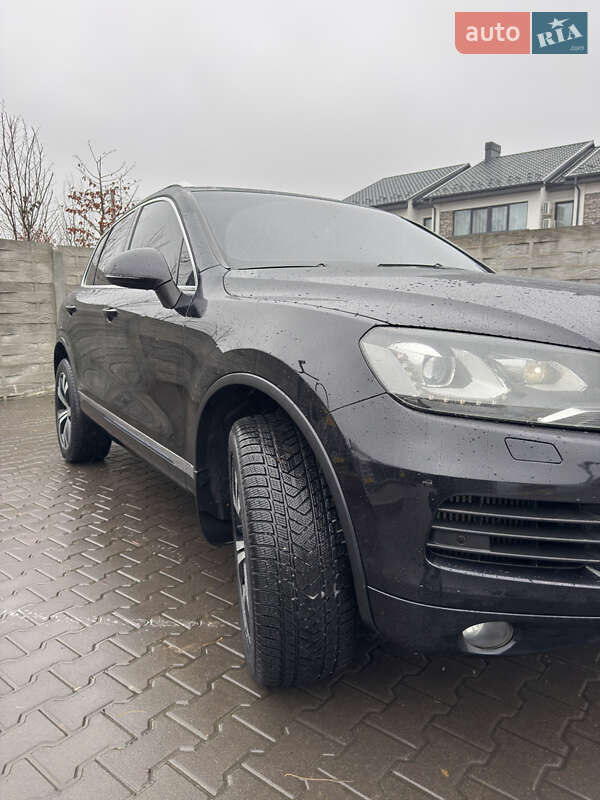 Внедорожник / Кроссовер Volkswagen Touareg 2011 в Белой Церкви фото 2 Внедорожник / Кроссовер Volkswagen Touareg 2011 в Белой Церкви