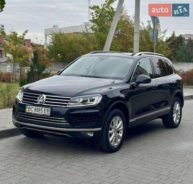 Внедорожник / Кроссовер Volkswagen Touareg 2017 в Львове