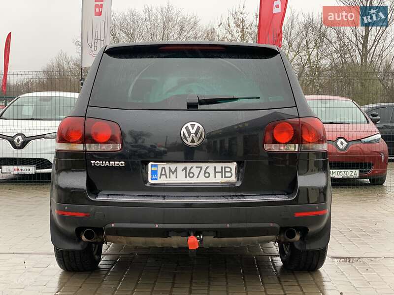 Внедорожник / Кроссовер Volkswagen Touareg 2007 в Бердичеве