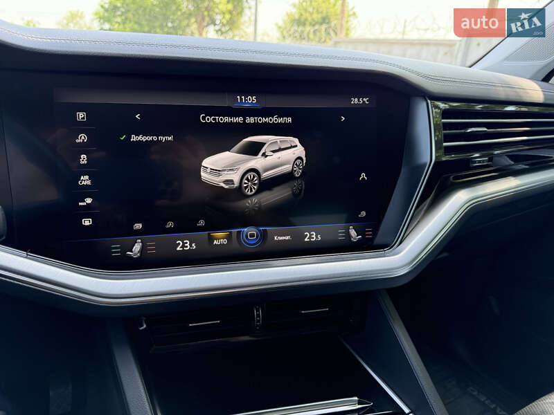 Позашляховик / Кросовер Volkswagen Touareg 2018 в Миколаєві фото 9 Позашляховик / Кросовер Volkswagen Touareg 2018 в Миколаєві