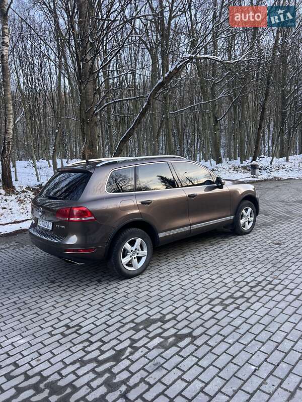 Позашляховик / Кросовер Volkswagen Touareg 2012 в Кременці фото 16 Позашляховик / Кросовер Volkswagen Touareg 2012 в Кременці