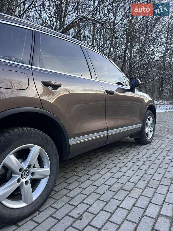 Позашляховик / Кросовер Volkswagen Touareg 2012 в Кременці фото 41 Позашляховик / Кросовер Volkswagen Touareg 2012 в Кременці