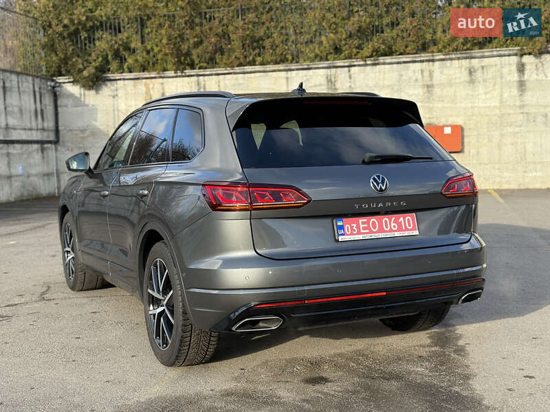 Внедорожник / Кроссовер Volkswagen Touareg 2021 в Ровно