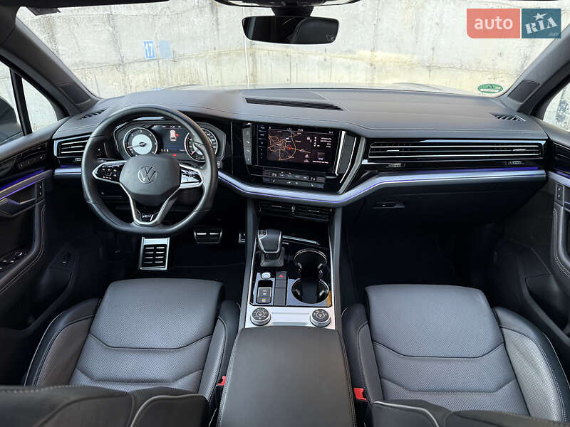 Внедорожник / Кроссовер Volkswagen Touareg 2021 в Ровно