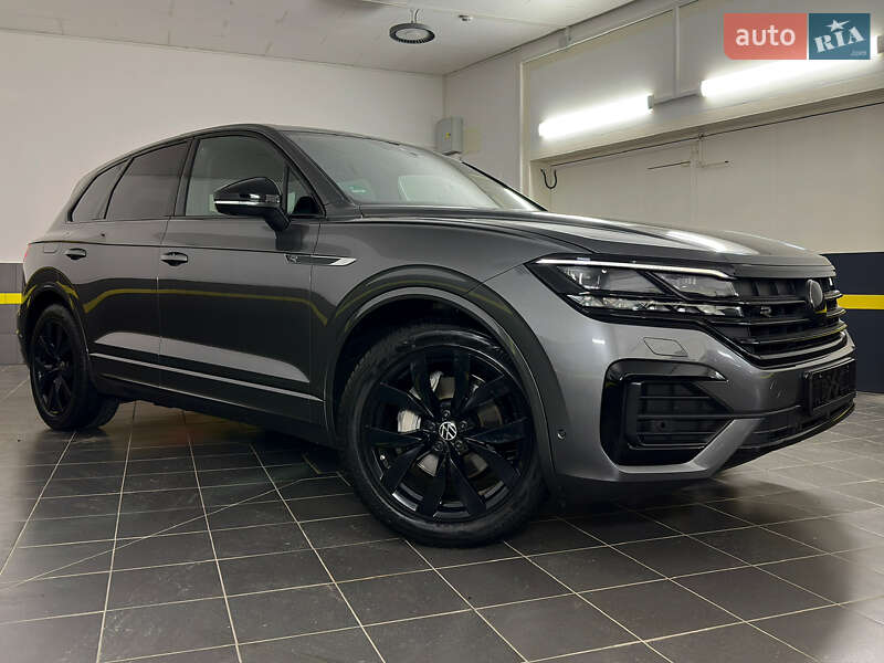 Позашляховик / Кросовер Volkswagen Touareg 2022 в Козятині