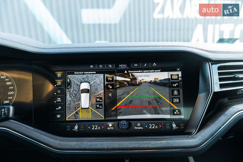 Внедорожник / Кроссовер Volkswagen Touareg 2019 в Мукачево