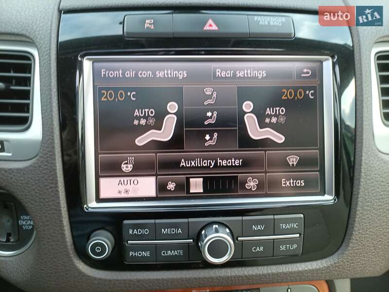 Внедорожник / Кроссовер Volkswagen Touareg 2011 в Киеве фото 28 Внедорожник / Кроссовер Volkswagen Touareg 2011 в Киеве