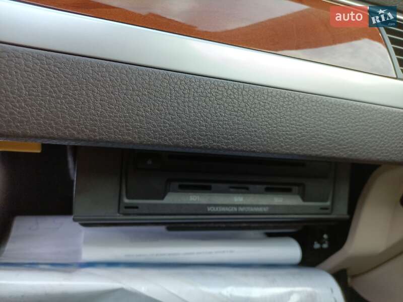 Внедорожник / Кроссовер Volkswagen Touareg 2011 в Киеве фото 32 Внедорожник / Кроссовер Volkswagen Touareg 2011 в Киеве