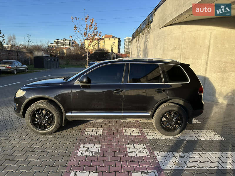 Позашляховик / Кросовер Volkswagen Touareg 2007 в Львові