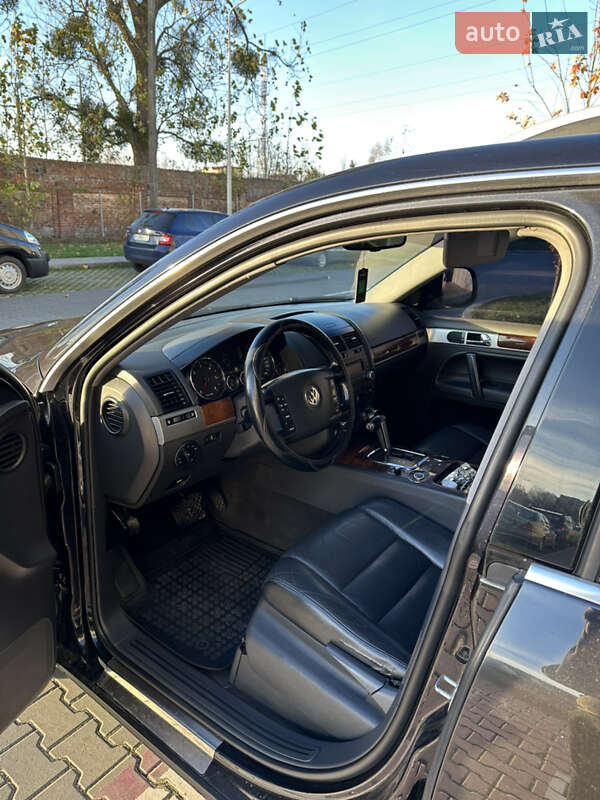 Позашляховик / Кросовер Volkswagen Touareg 2007 в Львові