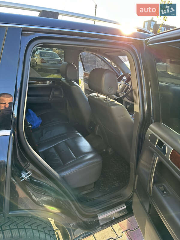 Позашляховик / Кросовер Volkswagen Touareg 2007 в Львові