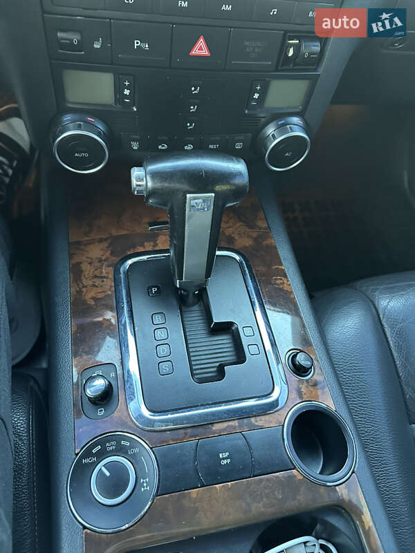 Позашляховик / Кросовер Volkswagen Touareg 2007 в Львові