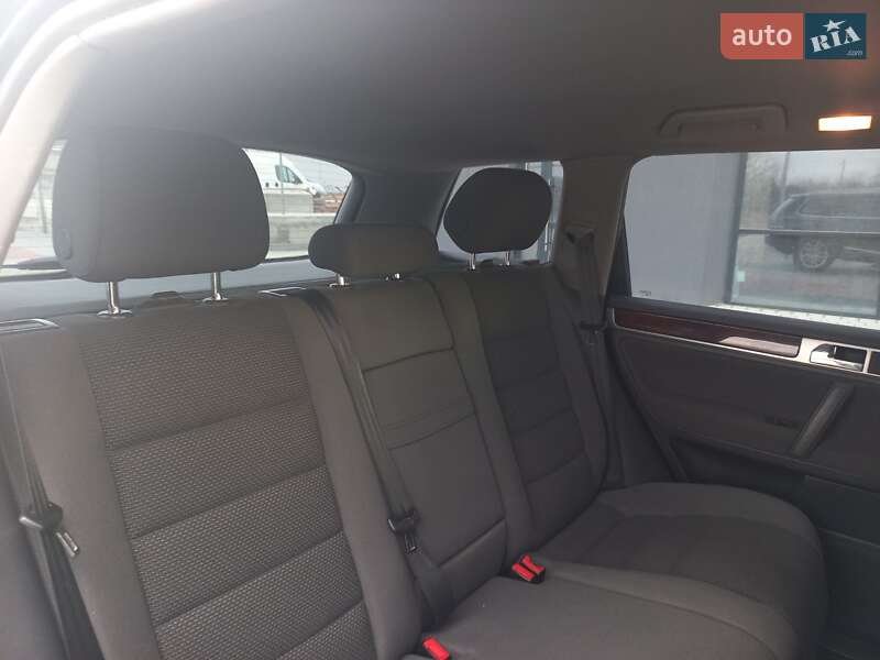 Позашляховик / Кросовер Volkswagen Touareg 2008 в Івано-Франківську