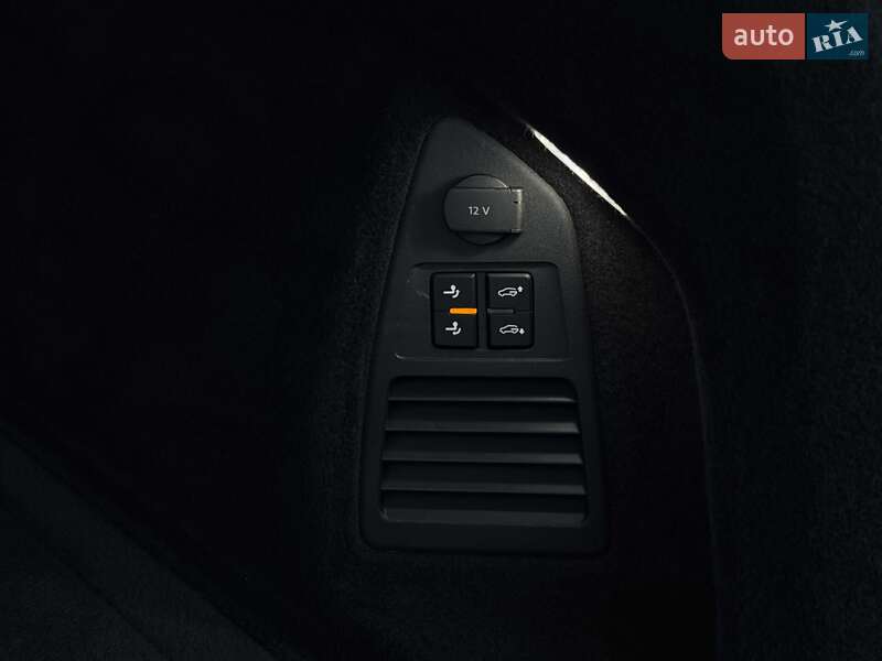 Позашляховик / Кросовер Volkswagen Touareg 2020 в Луцьку фото 65 Позашляховик / Кросовер Volkswagen Touareg 2020 в Луцьку