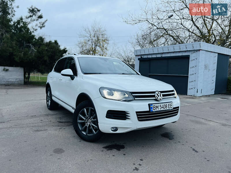 Внедорожник / Кроссовер Volkswagen Touareg 2013 в Одессе
