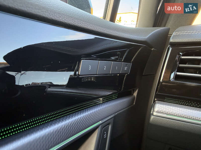 Внедорожник / Кроссовер Volkswagen Touareg 2023 в Житомире