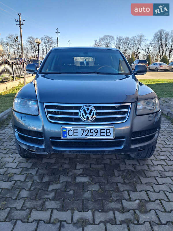 Внедорожник / Кроссовер Volkswagen Touareg 2006 в Черновцах