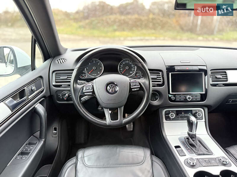 Позашляховик / Кросовер Volkswagen Touareg 2014 в Луцьку фото 18 Позашляховик / Кросовер Volkswagen Touareg 2014 в Луцьку