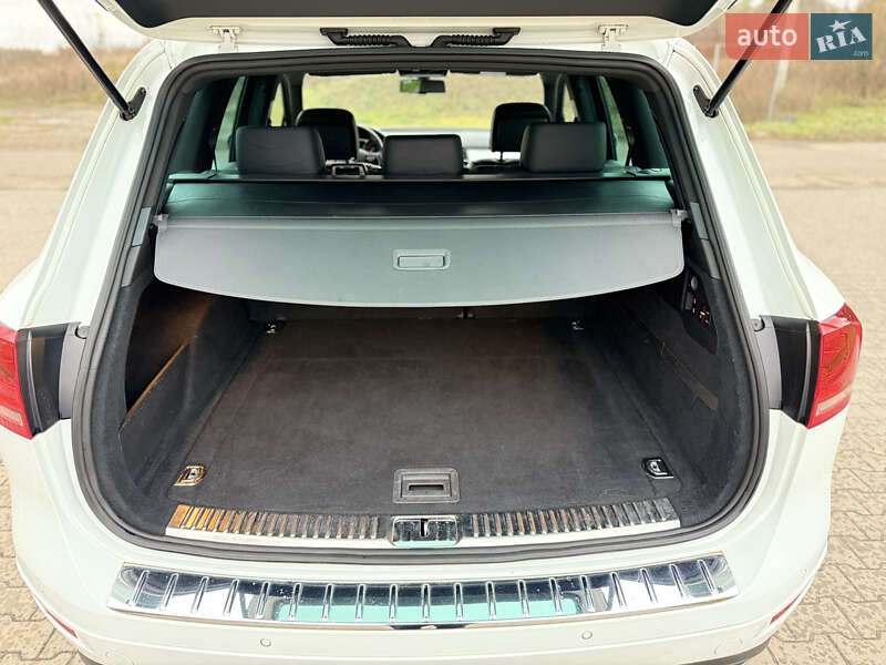 Позашляховик / Кросовер Volkswagen Touareg 2014 в Луцьку фото 37 Позашляховик / Кросовер Volkswagen Touareg 2014 в Луцьку