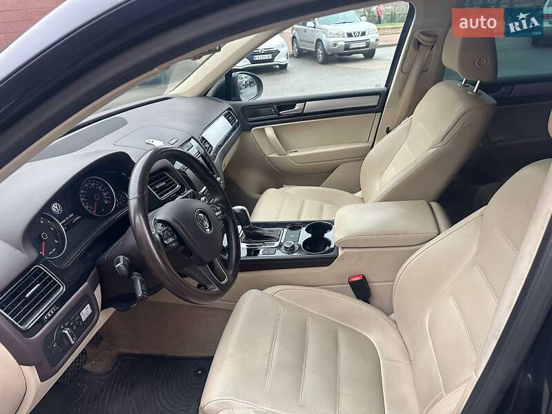 Внедорожник / Кроссовер Volkswagen Touareg 2013 в Киеве фото 8 Внедорожник / Кроссовер Volkswagen Touareg 2013 в Киеве