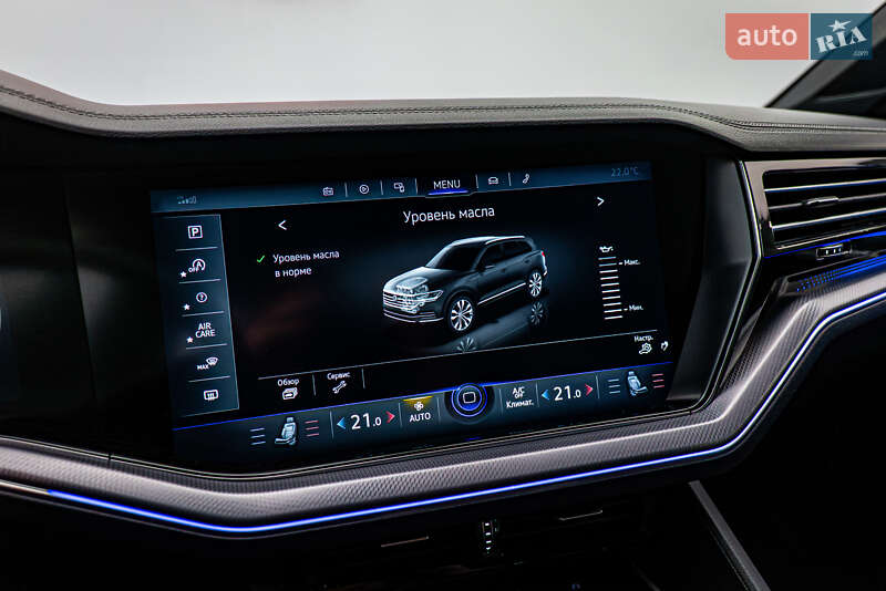 Позашляховик / Кросовер Volkswagen Touareg 2022 в Києві