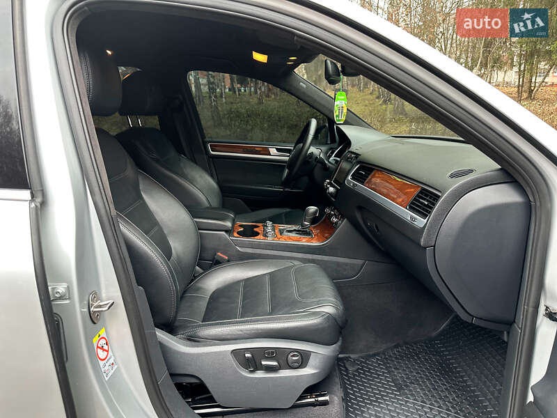 Внедорожник / Кроссовер Volkswagen Touareg 2010 в Тернополе фото 20 Внедорожник / Кроссовер Volkswagen Touareg 2010 в Тернополе