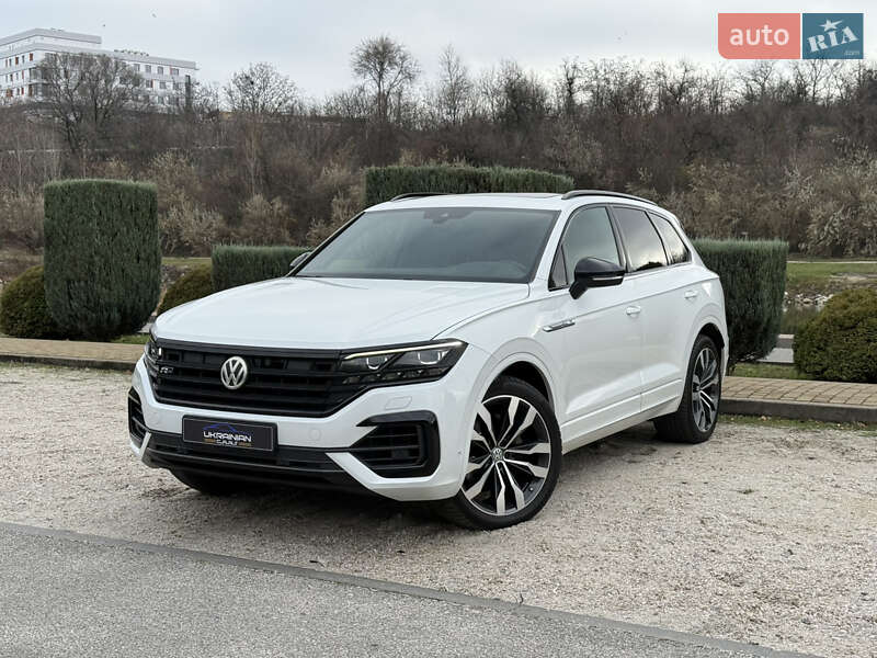 Внедорожник / Кроссовер Volkswagen Touareg 2018 в Днепре