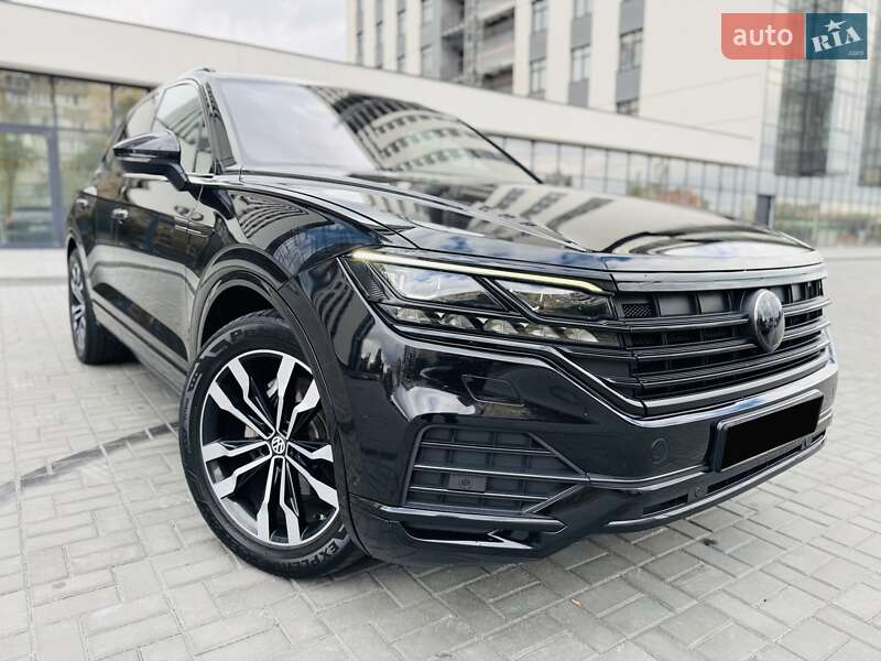 Внедорожник / Кроссовер Volkswagen Touareg 2018 в Днепре фото 27 Внедорожник / Кроссовер Volkswagen Touareg 2018 в Днепре