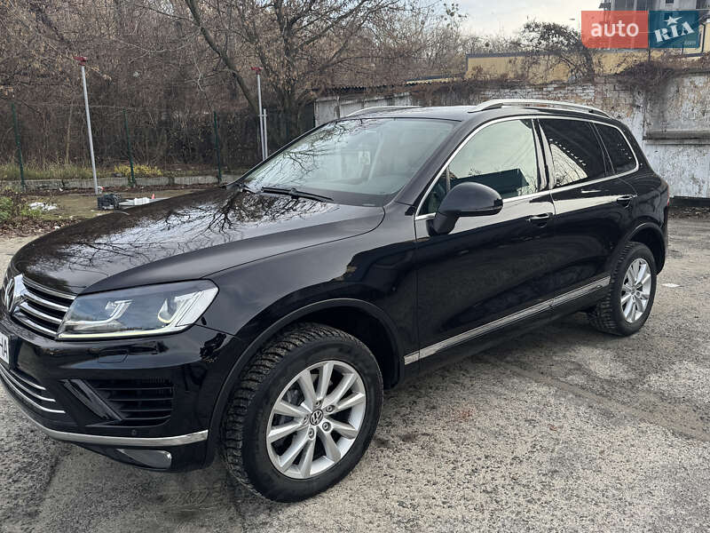 Внедорожник / Кроссовер Volkswagen Touareg 2016 в Киеве фото 2 Внедорожник / Кроссовер Volkswagen Touareg 2016 в Киеве