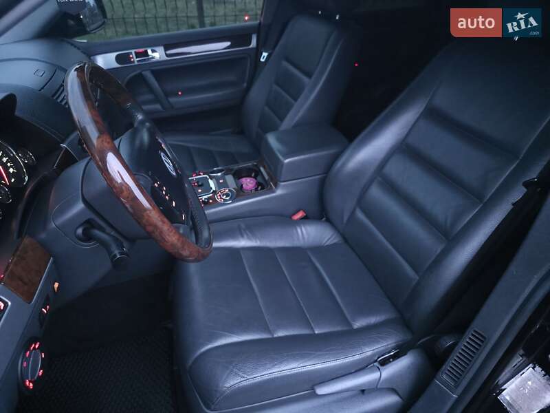 Внедорожник / Кроссовер Volkswagen Touareg 2007 в Киеве фото 23 Внедорожник / Кроссовер Volkswagen Touareg 2007 в Киеве