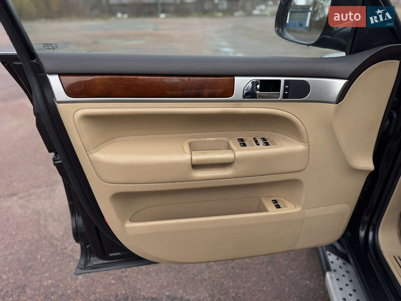 Внедорожник / Кроссовер Volkswagen Touareg 2008 в Бердичеве фото 28 Внедорожник / Кроссовер Volkswagen Touareg 2008 в Бердичеве