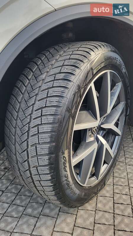 Внедорожник / Кроссовер Volkswagen Touareg 2021 в Полтаве фото 82 Внедорожник / Кроссовер Volkswagen Touareg 2021 в Полтаве