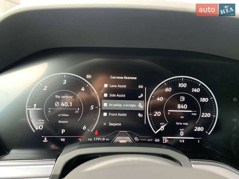 Позашляховик / Кросовер Volkswagen Touareg 2024 в Львові