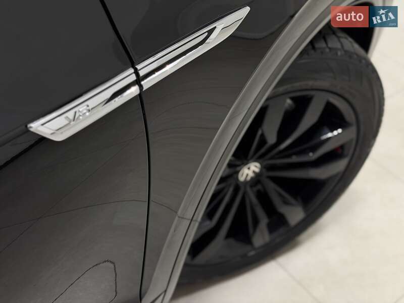 Позашляховик / Кросовер Volkswagen Touareg 2020 в Тернополі