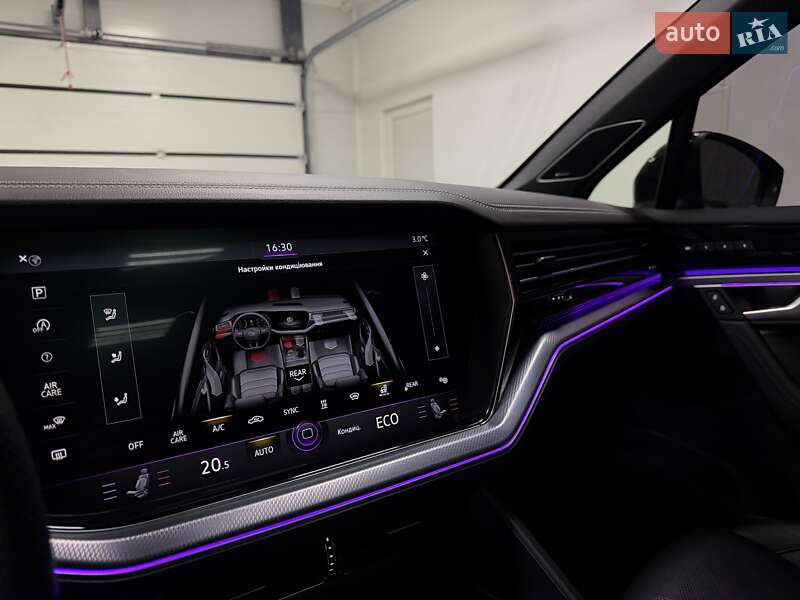 Позашляховик / Кросовер Volkswagen Touareg 2020 в Тернополі