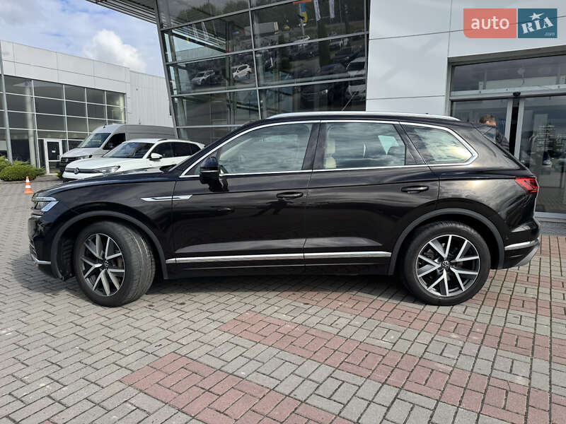 Внедорожник / Кроссовер Volkswagen Touareg 2020 в Львове