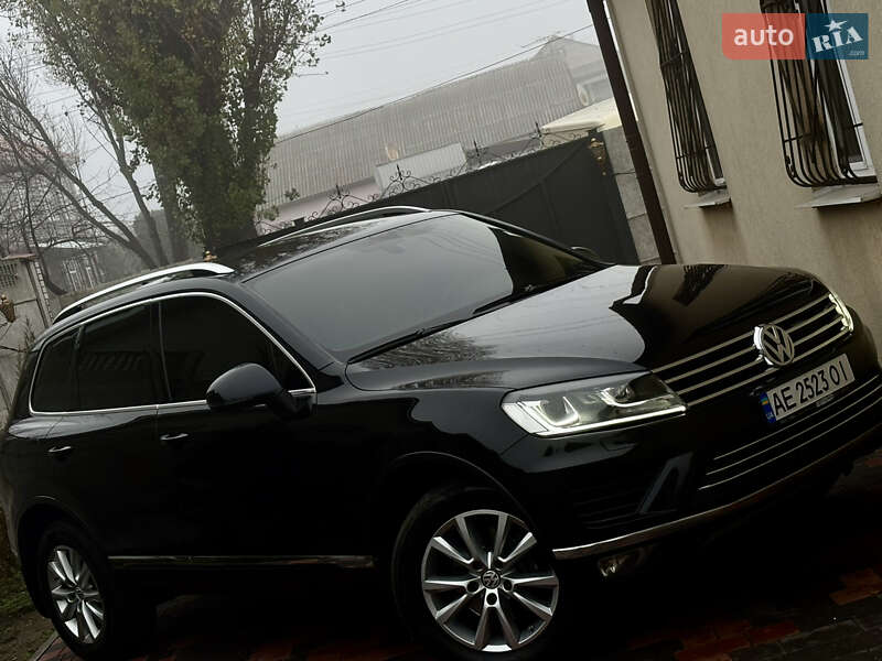 Внедорожник / Кроссовер Volkswagen Touareg 2017 в Днепре фото 16 Внедорожник / Кроссовер Volkswagen Touareg 2017 в Днепре