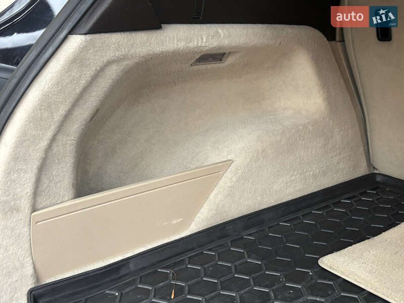 Внедорожник / Кроссовер Volkswagen Touareg 2017 в Днепре фото 48 Внедорожник / Кроссовер Volkswagen Touareg 2017 в Днепре