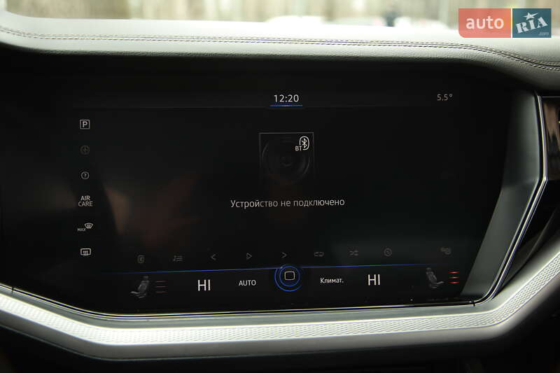 Позашляховик / Кросовер Volkswagen Touareg 2018 в Харкові фото 17 Позашляховик / Кросовер Volkswagen Touareg 2018 в Харкові