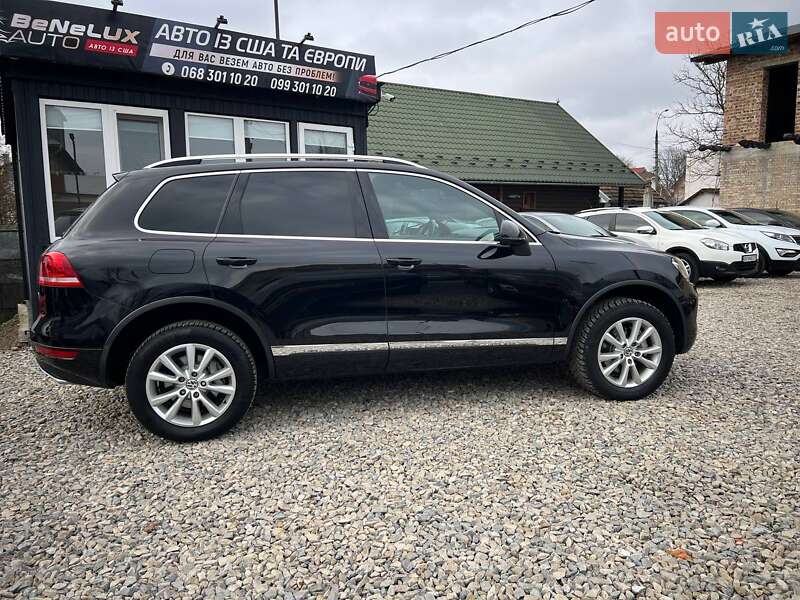 Позашляховик / Кросовер Volkswagen Touareg 2014 в Коломиї