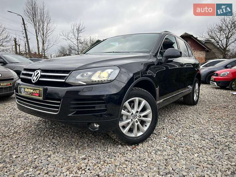 Позашляховик / Кросовер Volkswagen Touareg 2014 в Коломиї