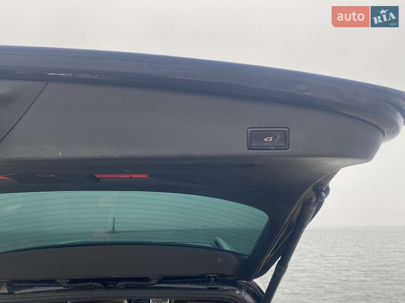 Позашляховик / Кросовер Volkswagen Touareg 2013 в Каневі фото 39 Позашляховик / Кросовер Volkswagen Touareg 2013 в Каневі