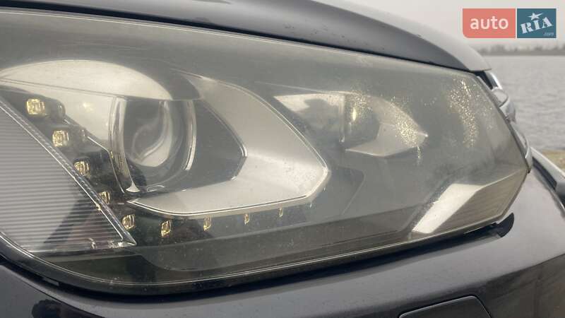 Позашляховик / Кросовер Volkswagen Touareg 2013 в Каневі фото 60 Позашляховик / Кросовер Volkswagen Touareg 2013 в Каневі