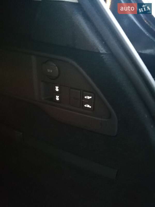 Внедорожник / Кроссовер Volkswagen Touareg 2016 в Киеве фото 5 Внедорожник / Кроссовер Volkswagen Touareg 2016 в Киеве