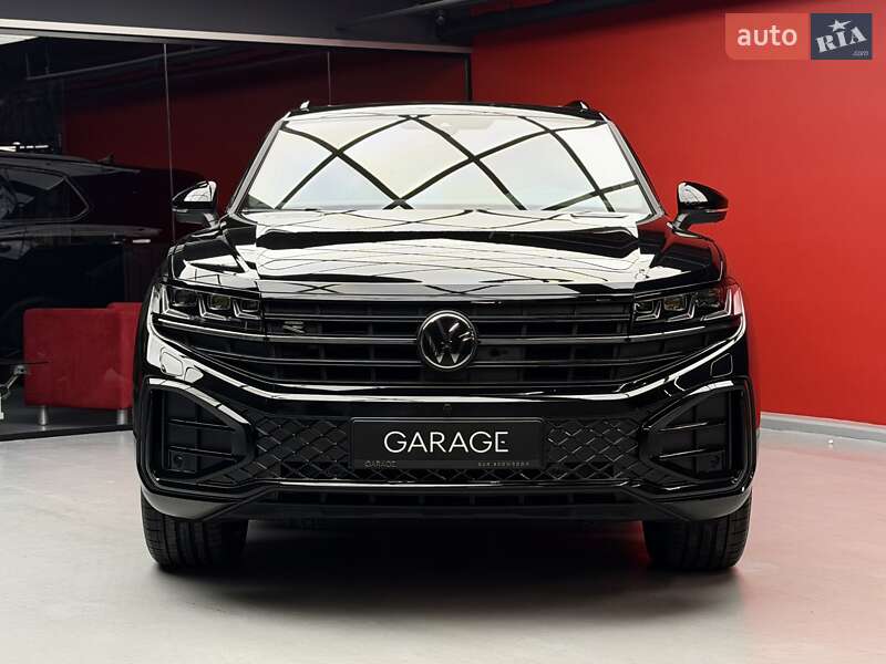 Позашляховик / Кросовер Volkswagen Touareg 2025 в Києві